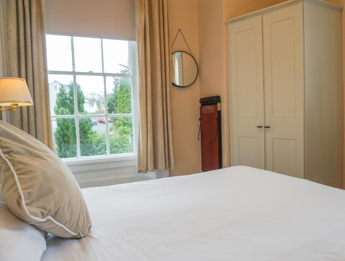 Manor House Hotel, Кокермут Экстерьер фото